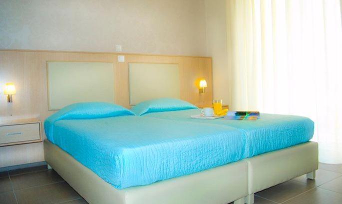 Vereniki Apartments フィニクーダ エクステリア 写真