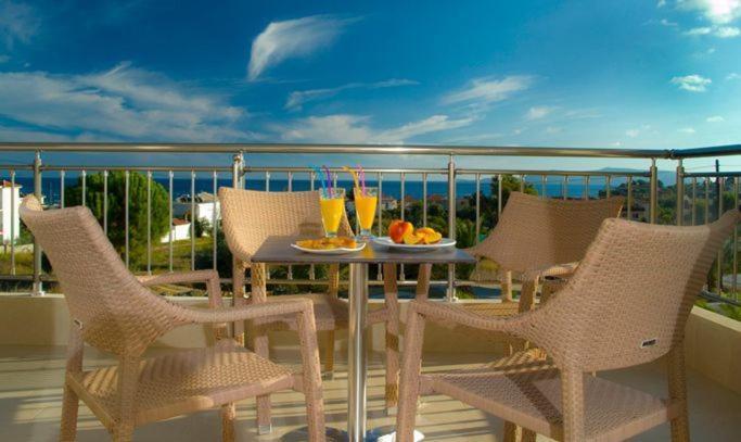Vereniki Apartments フィニクーダ エクステリア 写真
