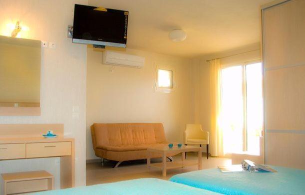 Vereniki Apartments フィニクーダ 部屋 写真